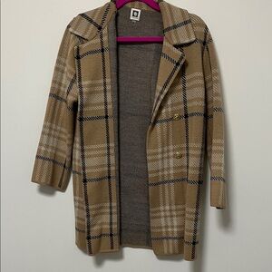 ANNE KLEIN Chic Tan Plaid Coat with Buttons